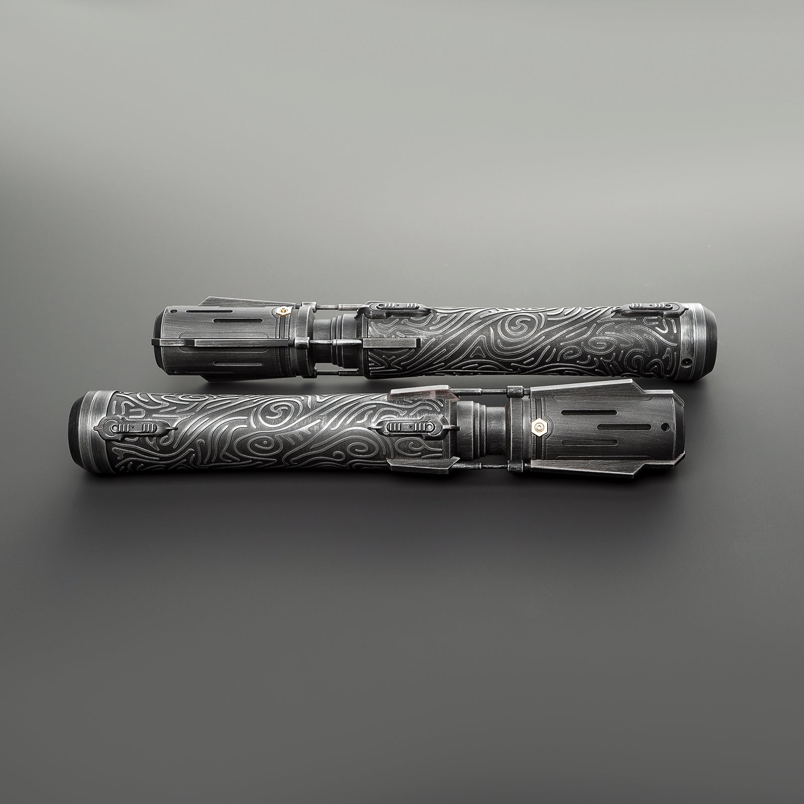 SaberCustom Xenopixel v3 Lightsaber Double Blades Light Saber including 2 handles NO099