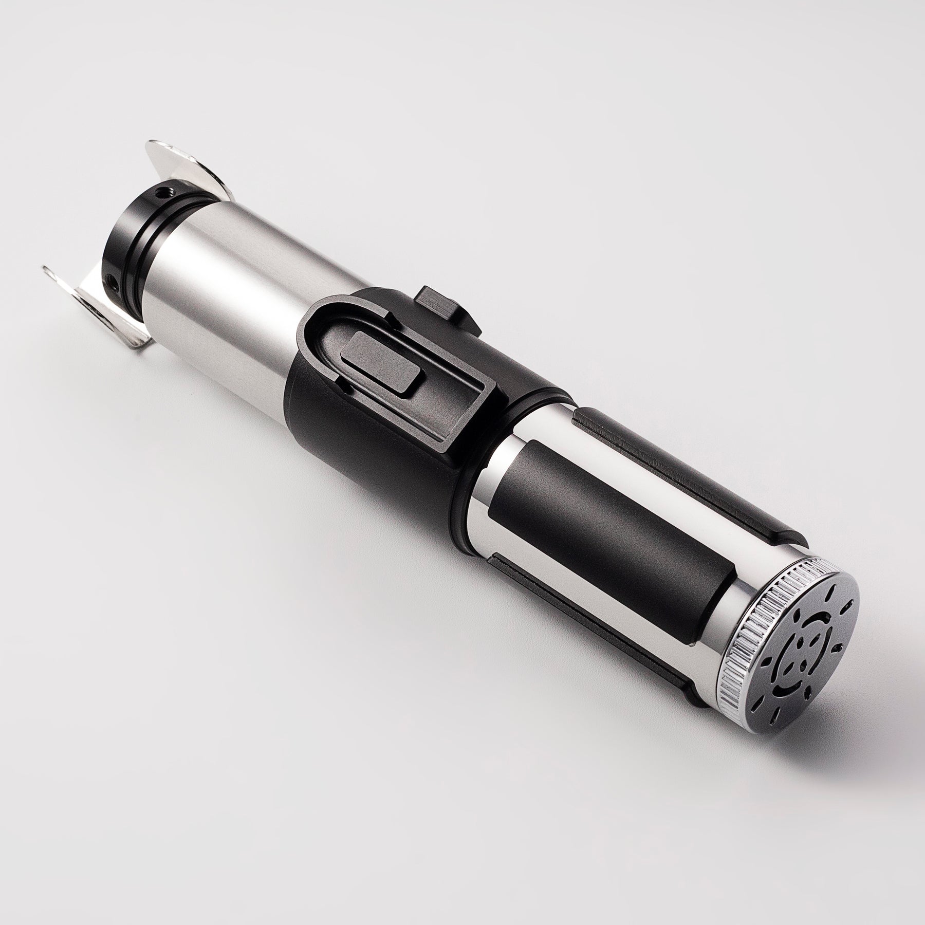 SaberCustom Master Lightsaber Xenopixel v3 Light Saber Small Size Collection and Display Saber