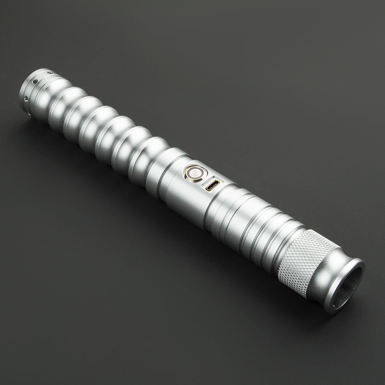 SaberCustom Heavy Dueling Xenopixel v3 Lightsaber Infinite Colors Changing Bluetooth NO108