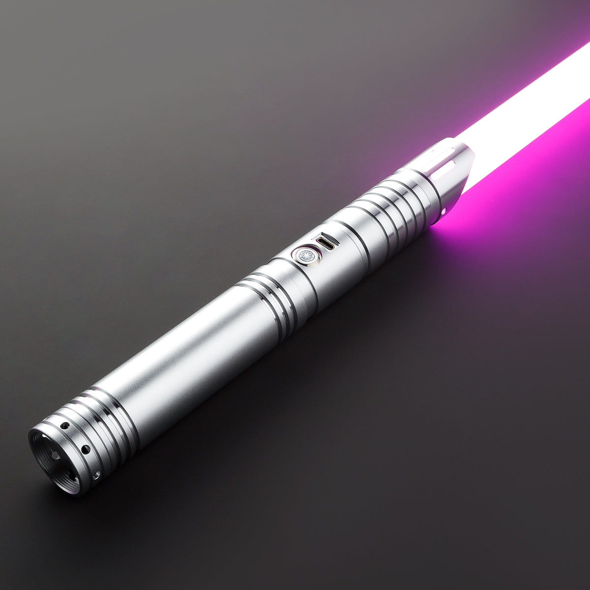 SaberCustom dueling lightsaber infinite color changing 4 sound fonts