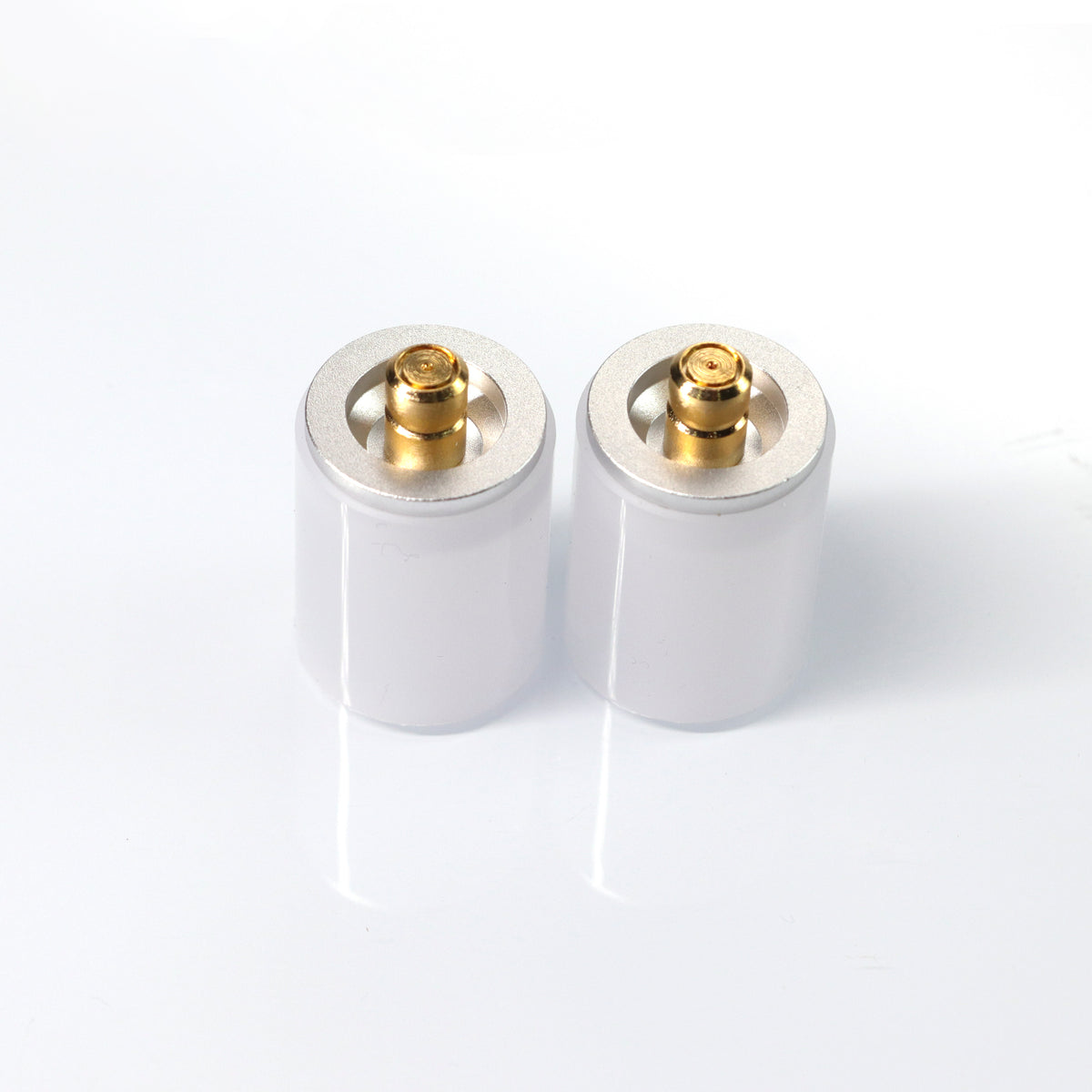 SaberCustom lightsaber accessories Leia saber plug suits 1 inch diameter saber hilt